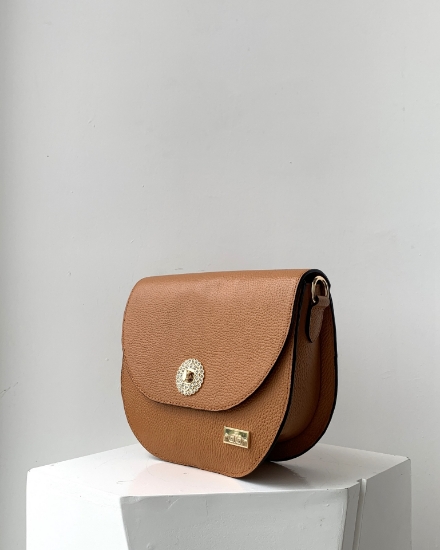 Picture of Curved cross body flap bag